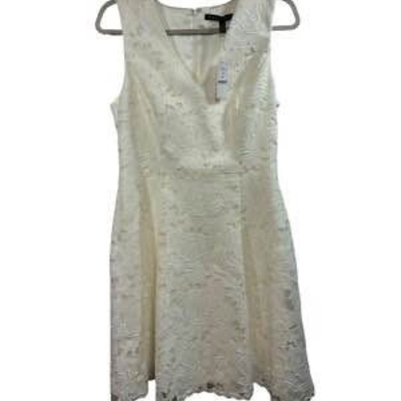 White House Black Market Dress -Size 4 - Picture 2 of 3